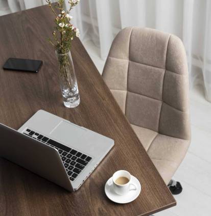 minimalist-desk-arrangement-chair (largeur 1024) minimalist-desk-arrangement-chair (largeur 1024)